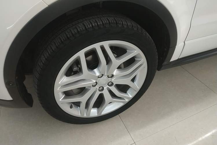 Used Land Rover Range Rover Evoque 2016 2.0T HSE DYNAMIC All-Wheel Drive Edition