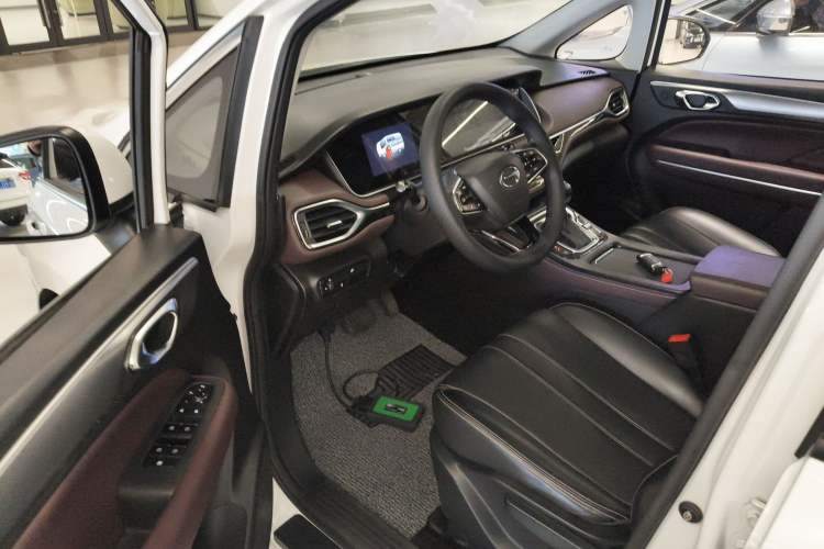 Used GAC Trumpchi M6 2021 PRO 270T DCT Luxury Edition