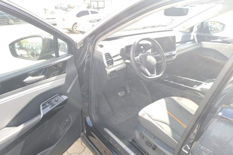 Used Volkswagen ID.6 CROZZ 2022 Long-Range PRO Edition
