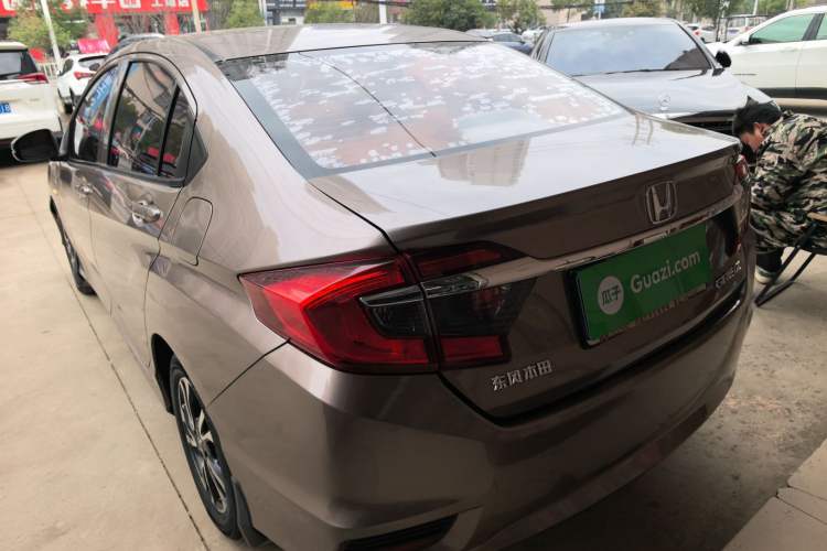 Used Honda Greiz 2016 1.5L Manual Classic Edition
