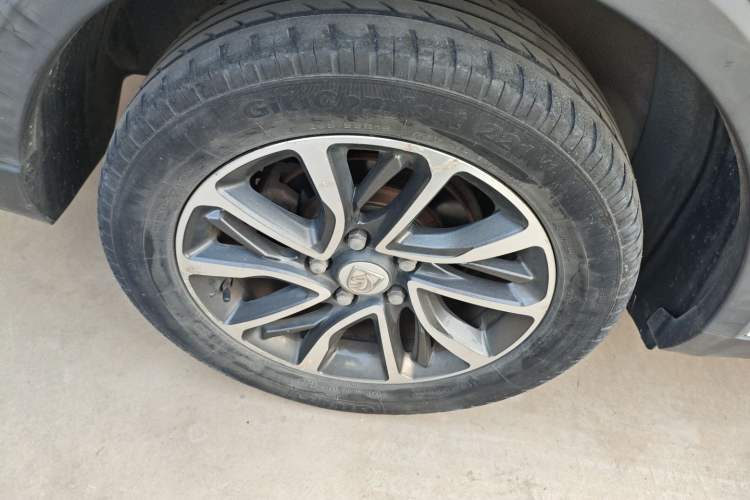 Used Baojun 730 2019 1.5T CVT Fashion Model 7 Seats China VI Emission Standard