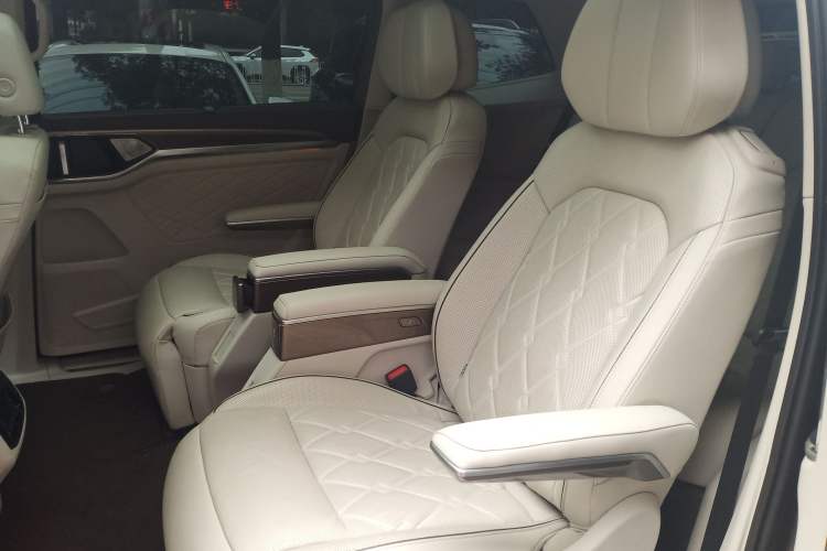 Used Volkswagen Viloran 2020 380TSI Prestige Edition