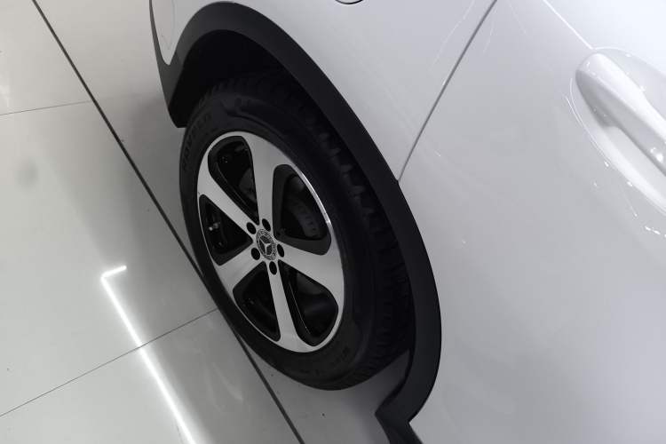 Used Mercedes-Benz GLC 2018 GLC 260 4MATIC Luxury Model