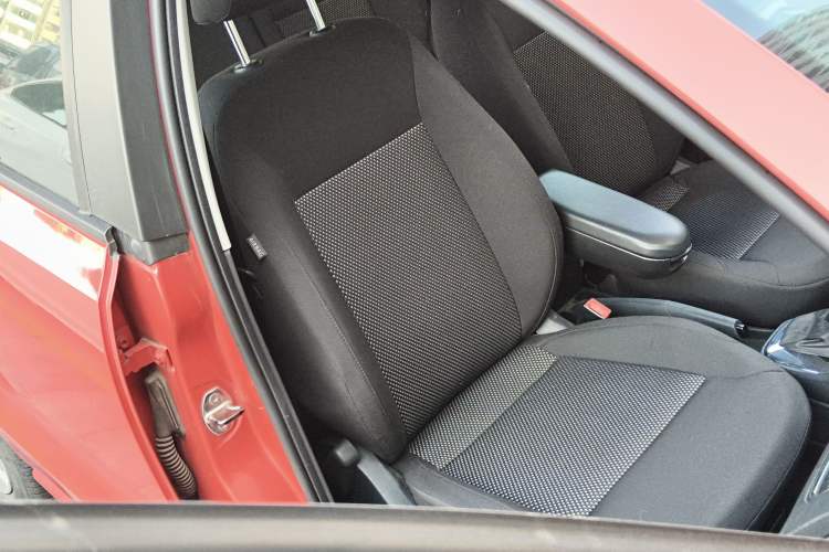 Used Volkswagen Polo 2013 1.6L Automatic Comfort Edition
