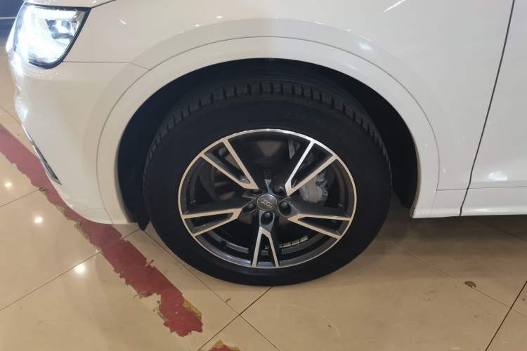 Used Audi Q5L 2018 45 TFSI Prestige Fashion Edition China VI Emission Standard
