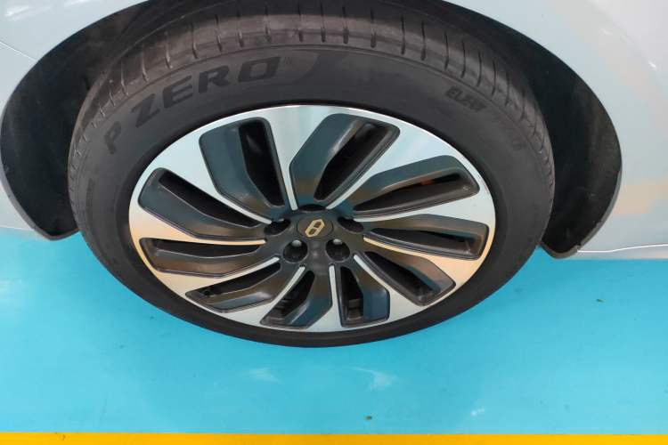 Used Hima AITO M5 2022 Extended-Range Four-Wheel Drive Flagship Edition
