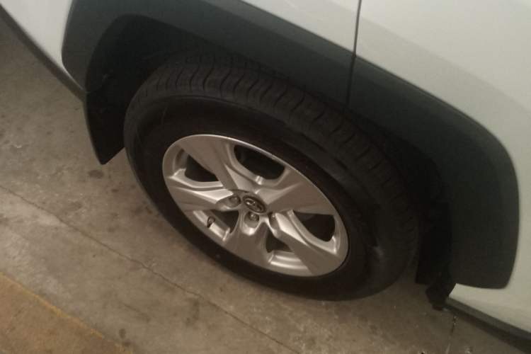 Used Toyota RAV4 2021 2.0L CVT Two-Wheel Drive Urban Edition
