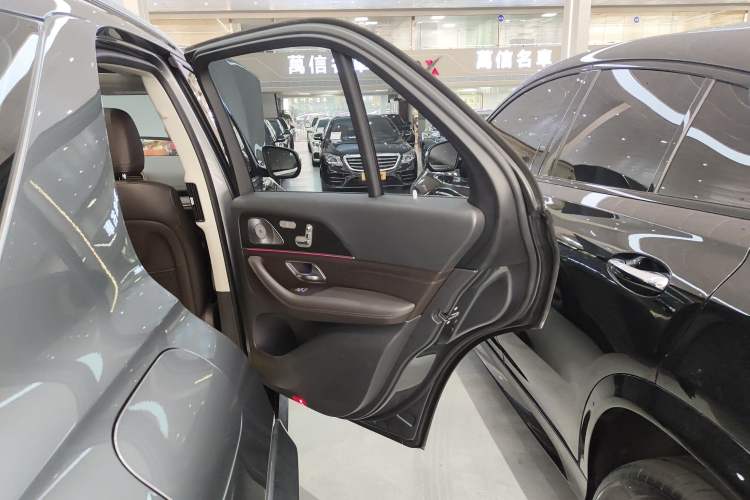 Used Mercedes-Benz GLE 2020 GLE 450 4MATIC Stylish Model