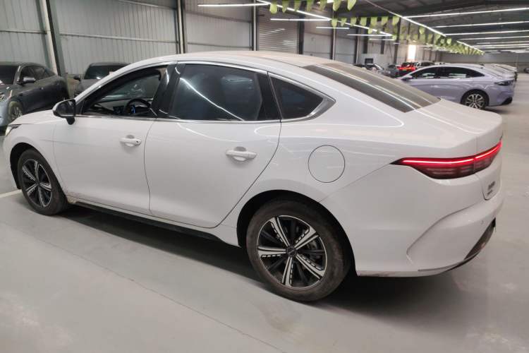 Used BYD Destroyer 05 2024 Honor Edition DM-i 120KM Luxury Model
