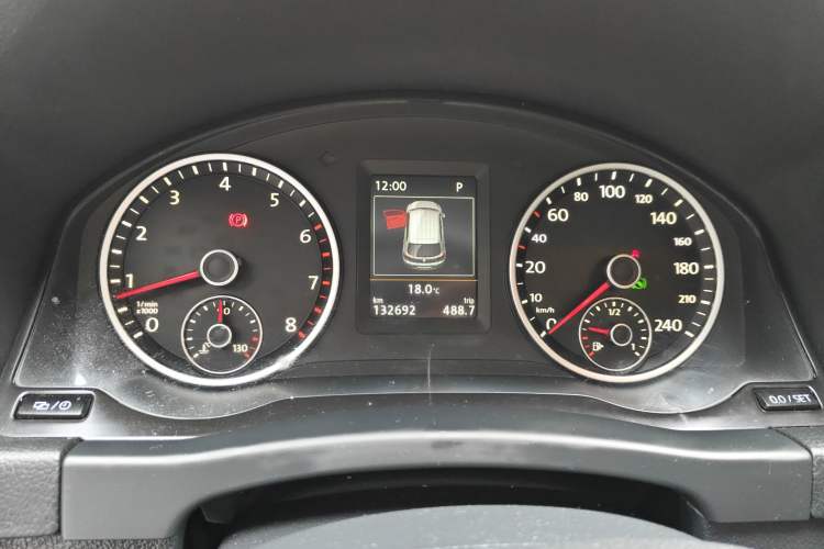 Used Volkswagen Tiguan 2015 2.0 TSI Automatic All-Wheel Drive Flagship Edition
