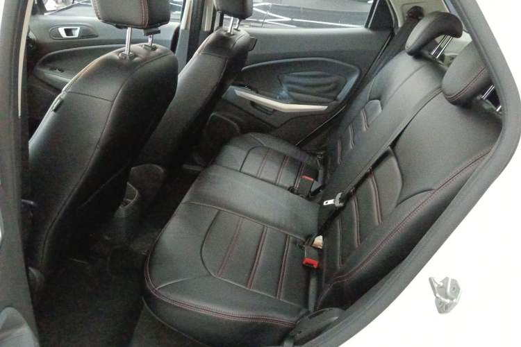 Used Ford EcoSport 2013 1.5L Automatic Fashion Model

