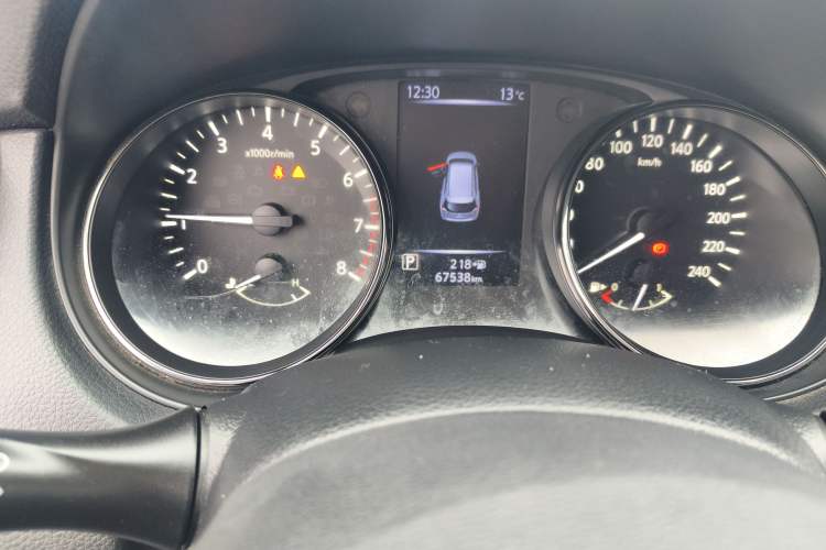 Used Nissan X-Trail 2019 2.0L CVT Smart Connect Comfort Edition 2WD
