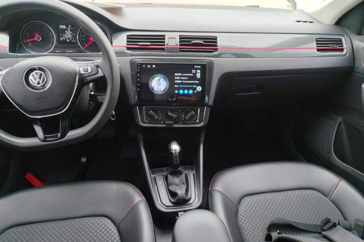 Used Volkswagen Santana 2019 Haval H6 1.5L Automatic Comfort Edition China VI Standard
