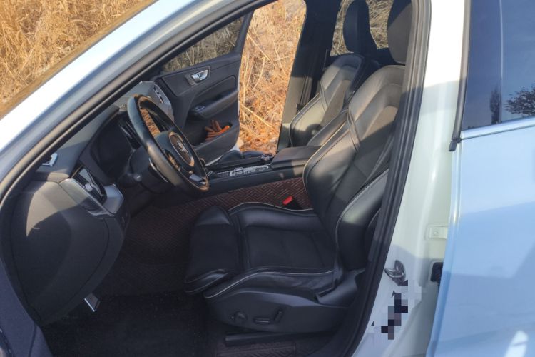 Used Volvo XC60 2019 T5 4x4 Zhiyuan Sport Edition China V Standard
