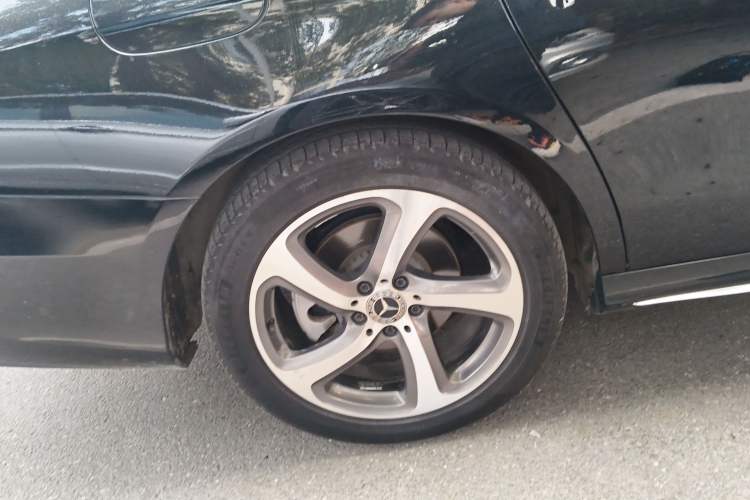 Used Mercedes-Benz E-Class 2018 Restyled E 300 L Sport Luxury Edition
