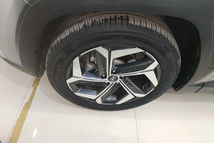 Used Hyundai Tucson 2023 Tucson L 1.5T Automatic Two-Wheel Drive LUX Prestige Edition
