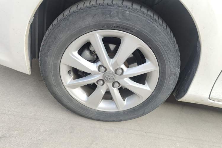 Used Toyota YARiS L 2015 1.5E Automatic Charm Edition
