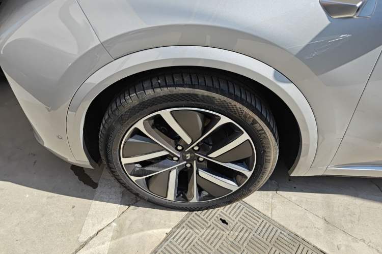 Used Li Auto L9 2023 Pro Model