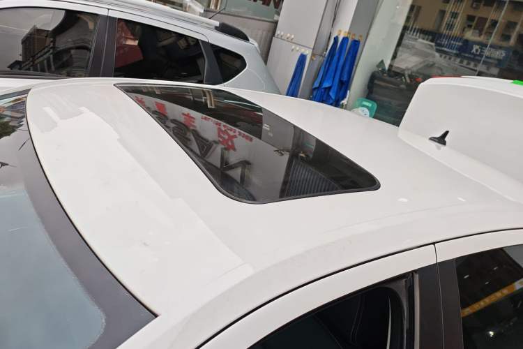 Used Volkswagen Lavida 2017 1.6L Automatic Comfort Edition
