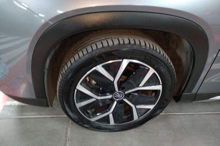 Used BYD Song L DM-i 2024 160 km Excellence Version
