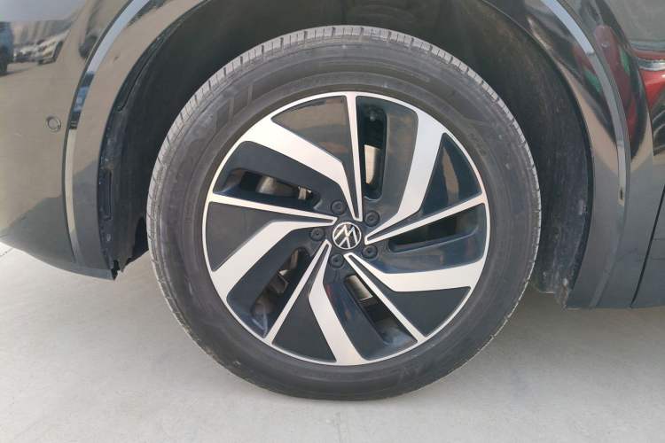 Used Volkswagen Viloran 2024 330TSI Luxury Edition
