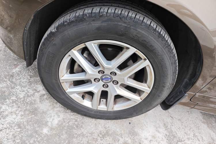 Used Volvo XC60 2017 T5 Smart Upgrade Edition