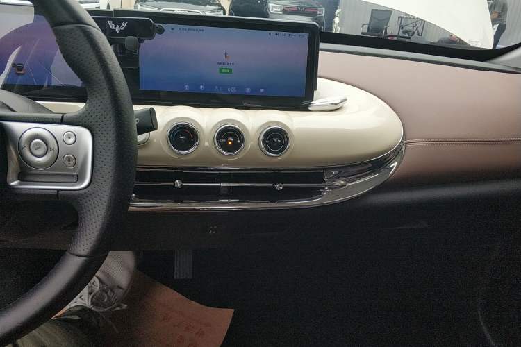 Used Wuling Bingo 2023 410 km Lingxi Deluxe Edition
