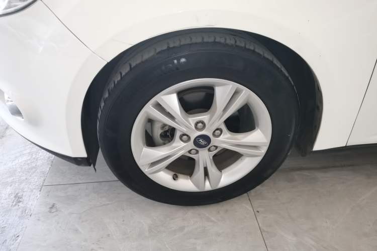 Used Ford Focus 2012 Hatchback 1.6L Automatic Fashion Edition