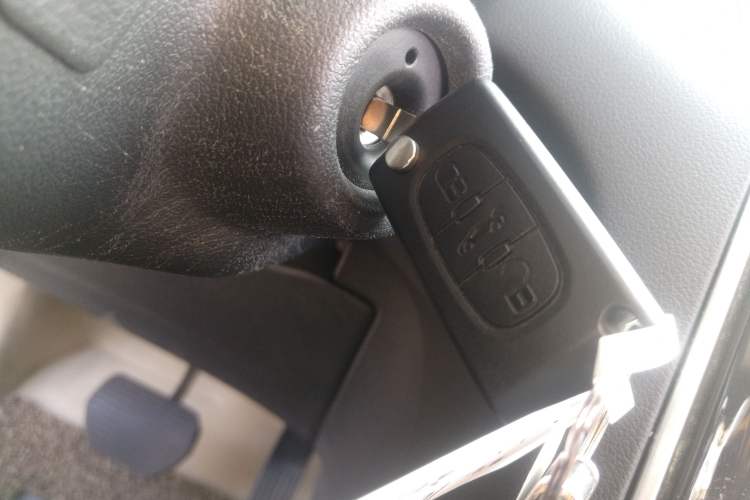 Used Peugeot 308 2014 Enjoy Edition Classic 1.6L Automatic Premium Model
