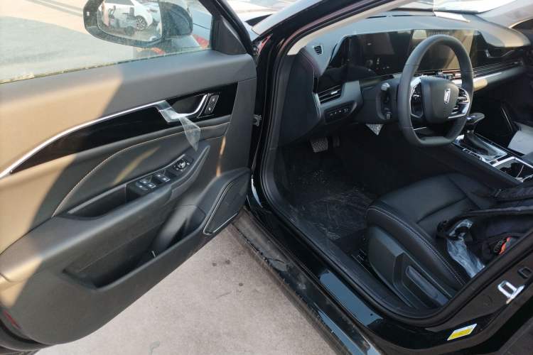 Used Bestune B70 2025 Dragon Edition 1.5T Quality Enjoyment Model