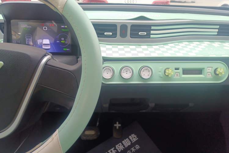 Used Wuling Hongguang MINIEV 2021 Macaron Fashion Model Lithium Iron Phosphate