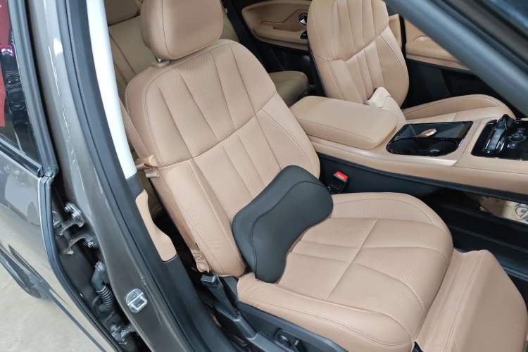 Used Nio ES8 2018 355 km Base Version 7-Seater Edition