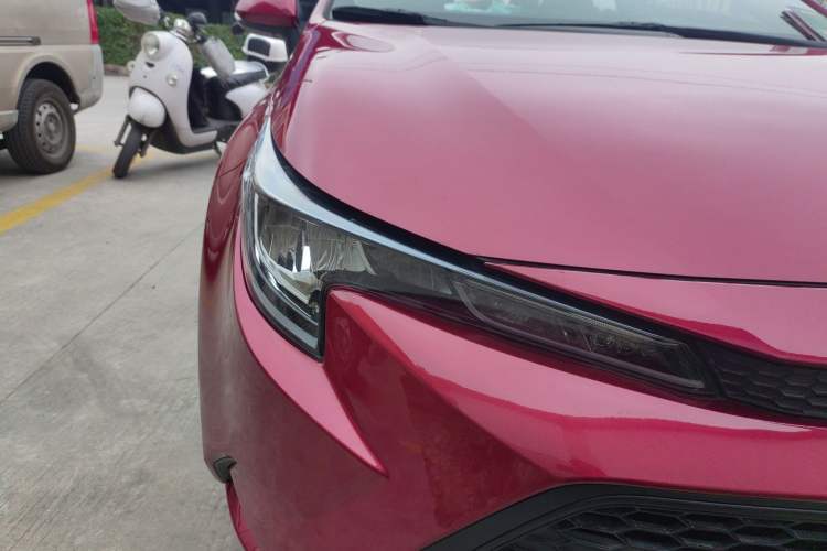 Used Toyota Levin 2022 Dual-Motor 1.8H E-CVT Leading Edition