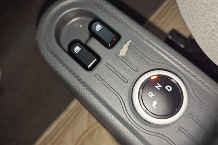 Used Wuling Hongguang MINIEV 2022 Macaron Premium Model – Lithium Iron Phosphate
