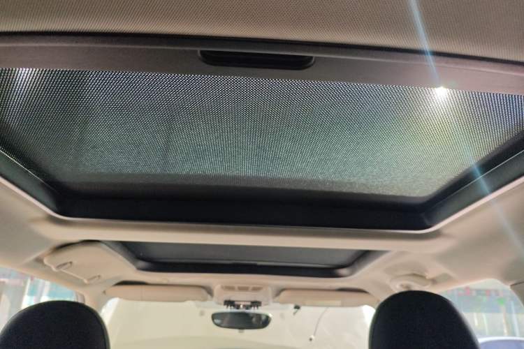 Used  MINI 2016 1.5T COOPER
