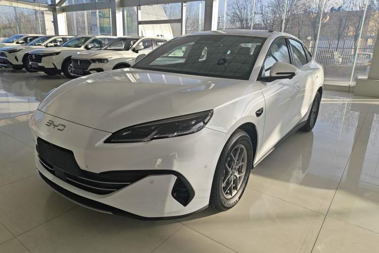 Used BYD Seal 06 New Energy 2025 DM-i Smart Drive 80KM Luxury Model