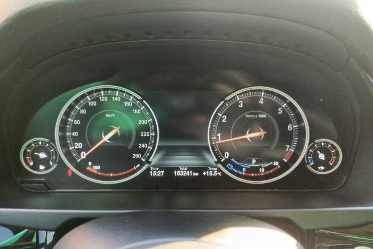 Used BMW X5 2015 xDrive28i
