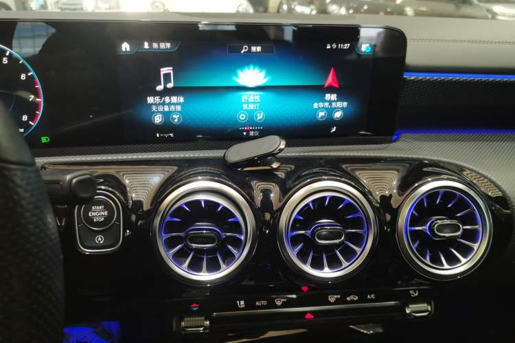 Used Mercedes-Benz A-Class 2021 A 200 L Sport Sedan Fashion Model
