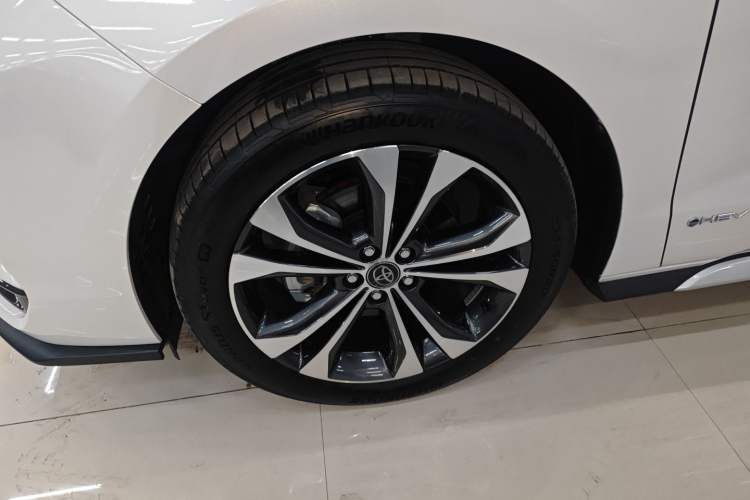 Used Toyota Granvia 2024 2.5L Hybrid Prestige PLUS Edition
