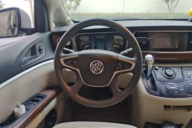 Used Buick GL8 2017 25S Comfort Version China V Standard
