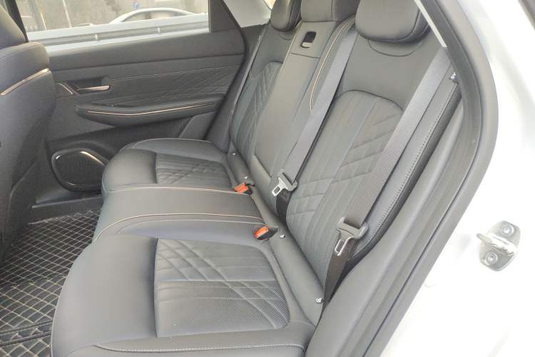 Used Baojun Enjoy 2025 All-Electric 600km Luxury Edition
