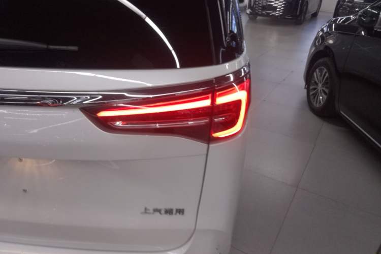 Used Buick GL8 2023 ES Lu Zun Comfort Model