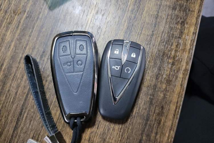 Used Changan CS75 PLUS 2023 3rd Generation 1.5T Automatic Prestige Model
