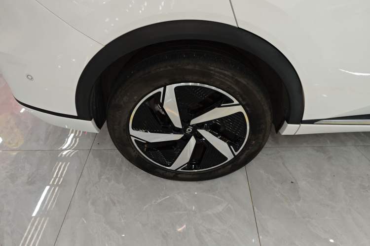 Used  Q05 2023 125 Max
