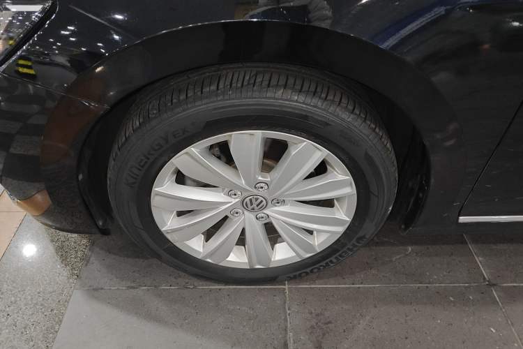 Used Volkswagen Passat 2020 330TSI Elite Edition China VI