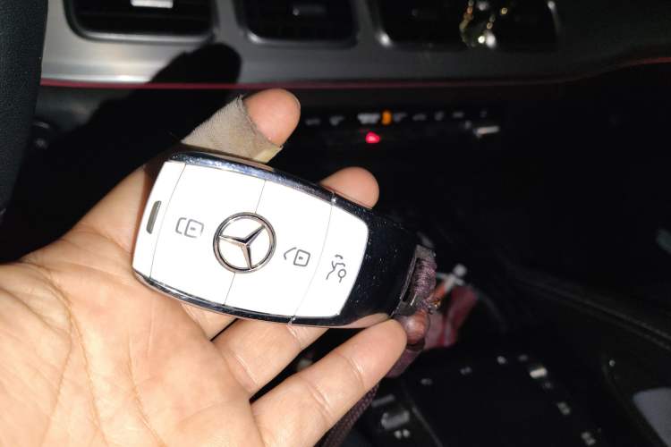 Used Mercedes-Benz GLE Coupe 2020 GLE 450 4MATIC Coupe SUV Fashion Model