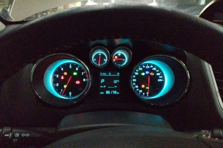 Used Changan CS35 2015 1.6L Automatic Prestige Model China IV Standard
