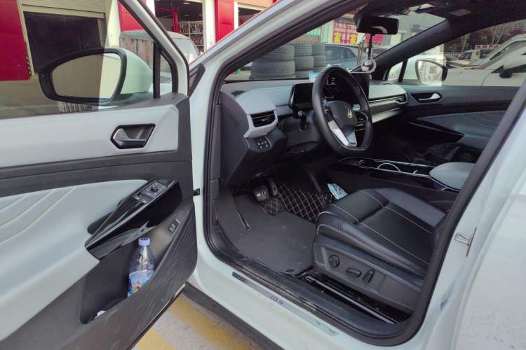 Used Volkswagen ID.4 X 2023 Pure Smart Edition
