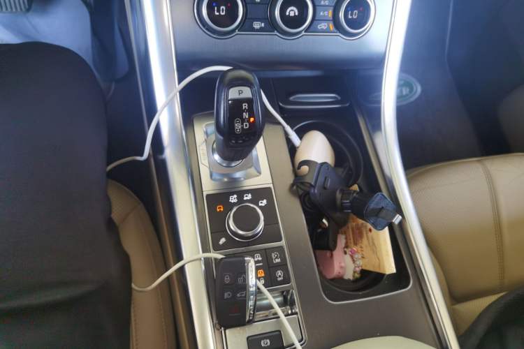 Used Land Rover Range Rover Sport 2017 3.0 SC V6 SE
