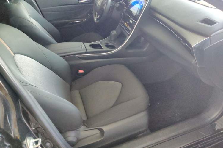 Used Toyota Avalon 2019 2.5L Ambition Version China VI Standard